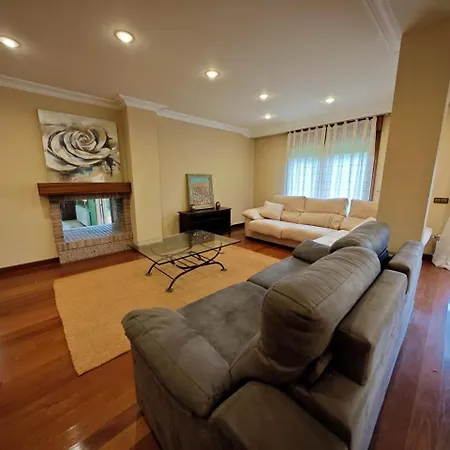 Holiday home Playa America Casa Con Piscina *