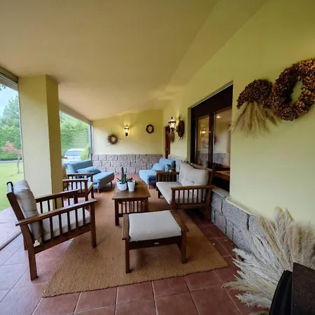 Playa America Casa Con Piscina Holiday home *